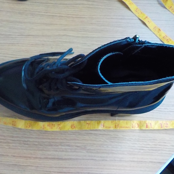 NEW Platform Black Block Heel Boot NWOT - Picture 9 of 9